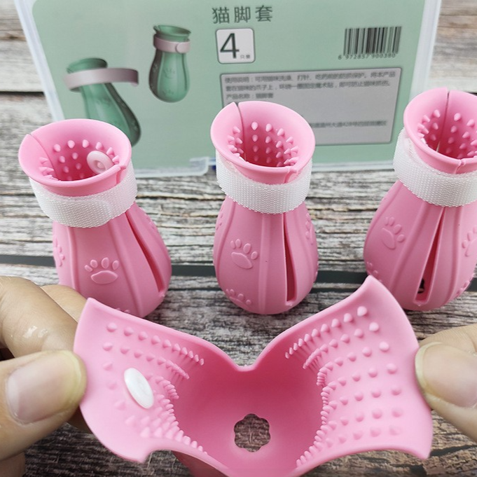 Adjustable Pet Safety Mask for Grooming
